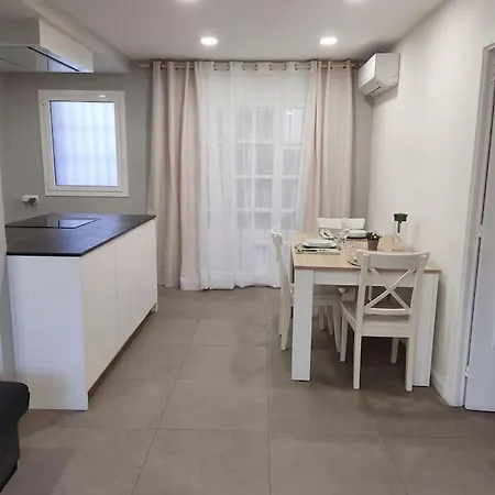Tu Piso Junto Al Mar كونيت